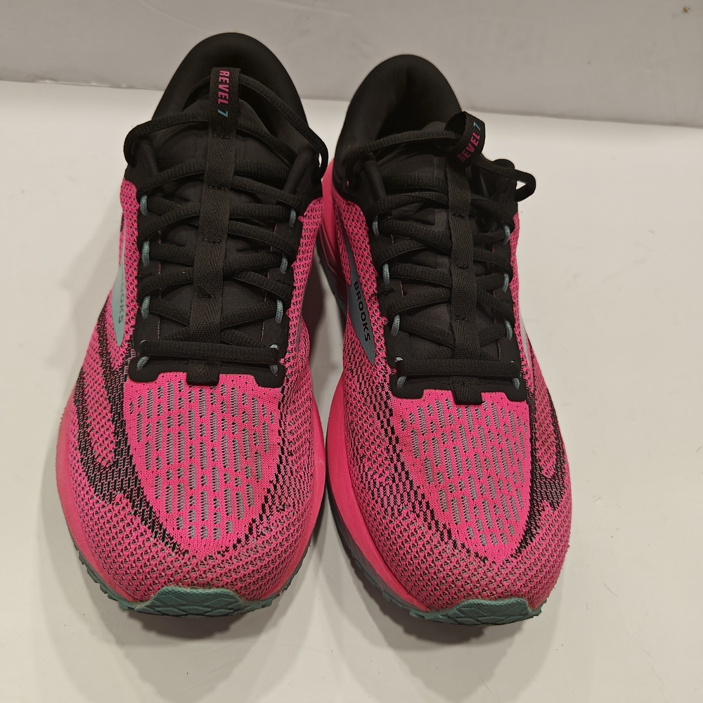 REEBOK Women's Pink and Black Running Shoes